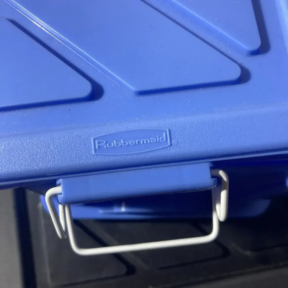 Rubbermaid Keepers Lot Blue 4x5.5x3” Black 8x12.5x6.5” Vintage 90s With Clasps
